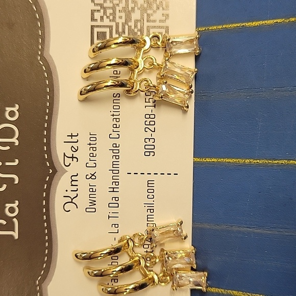 Diamond Faux Gem Gold Tone Earrings - Picture 1 of 2